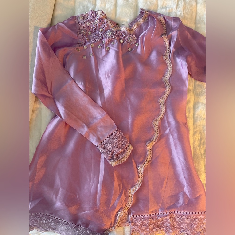 Farah Talib Aziz Pakistani Indian Lavender Raw Silk Wrap Shirt With Sleeves - Picture 7 of 15